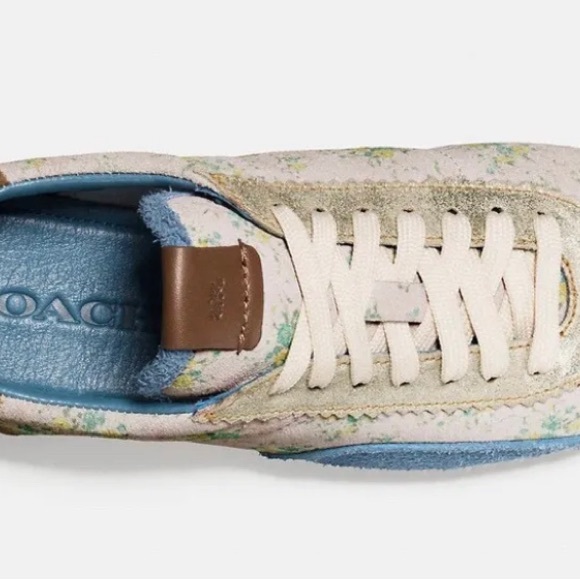 Coach C122 with Fringe Size 7B - Picture 10 of 10